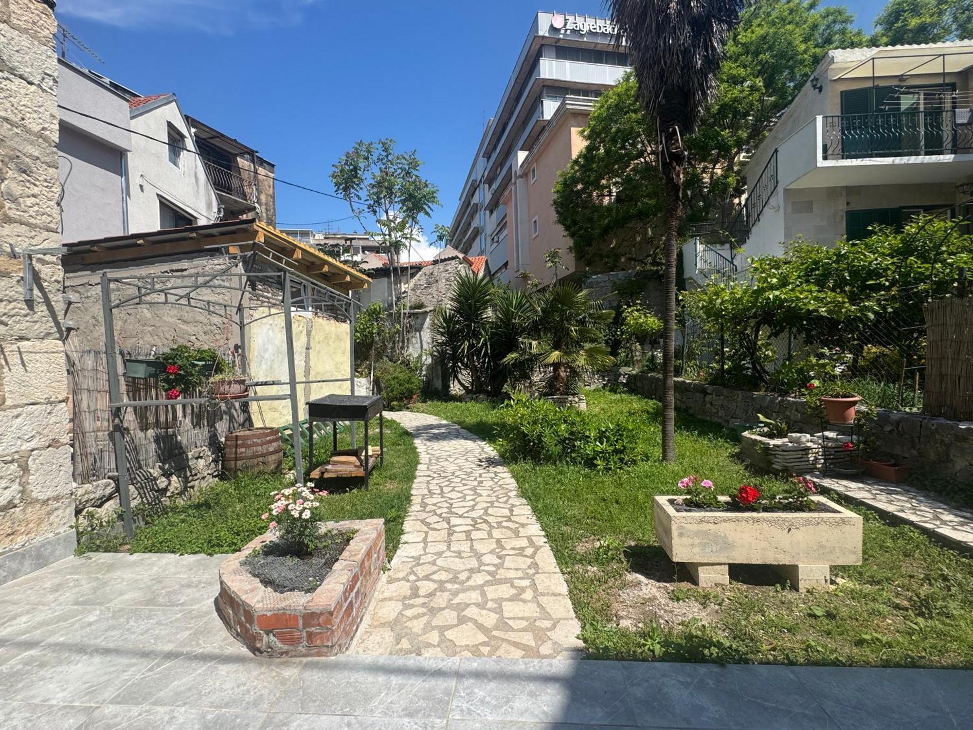 Ferienwohnung Dalmata Garden Split Exterior foto